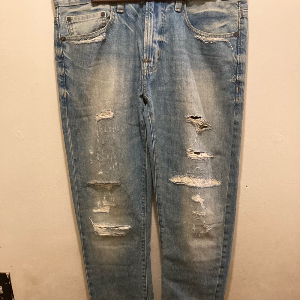👖American Eagle Washed Blue Jeans
